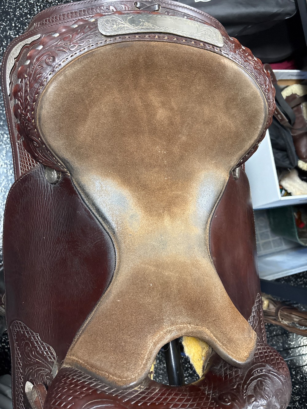 Circle Y Equitation saddle 15.5in