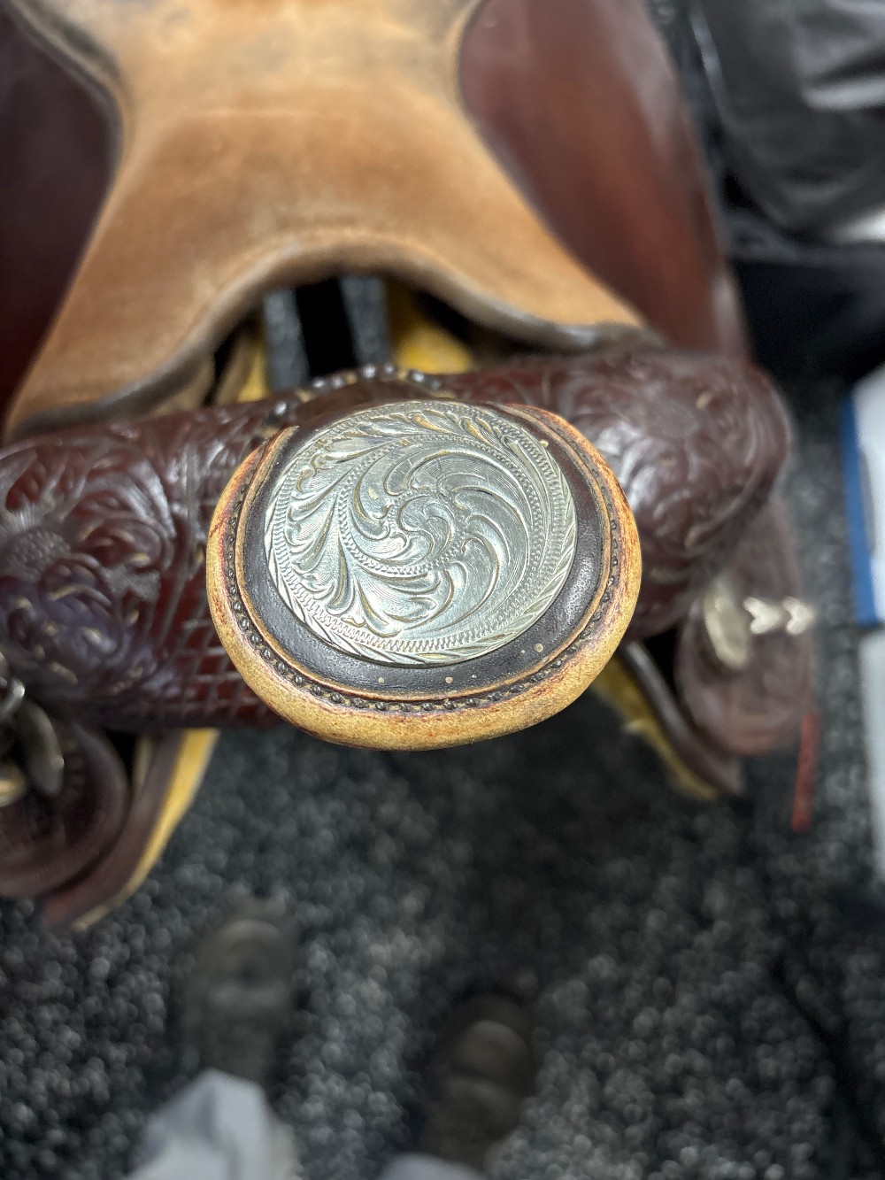 Circle Y Equitation saddle 15.5in