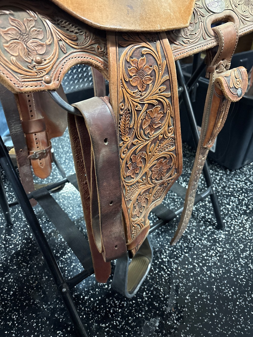 Charmaine James barrel saddle 14.5