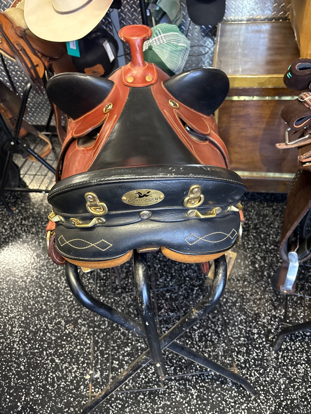 Australian Down Under Saddlery 16”