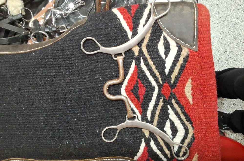 Classic equine bit 5in