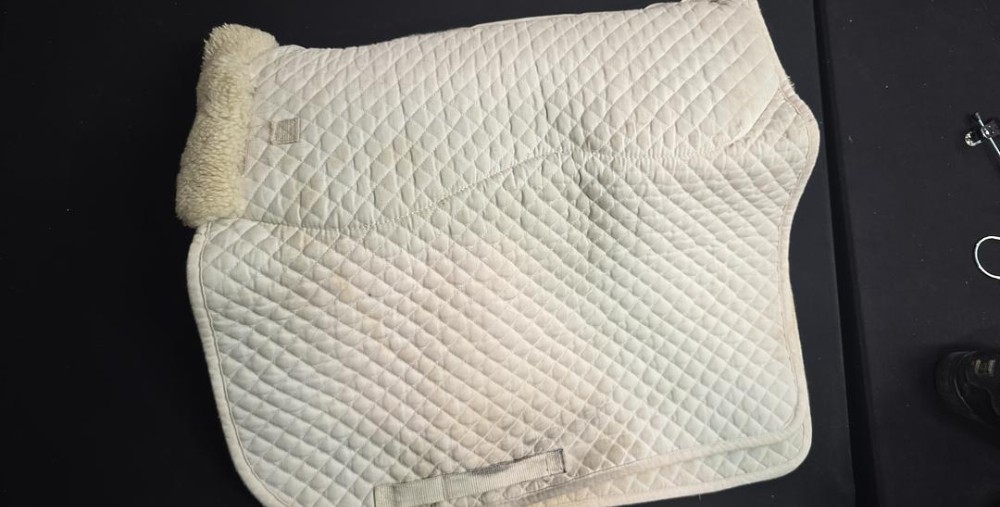 Fleece works dressage pad