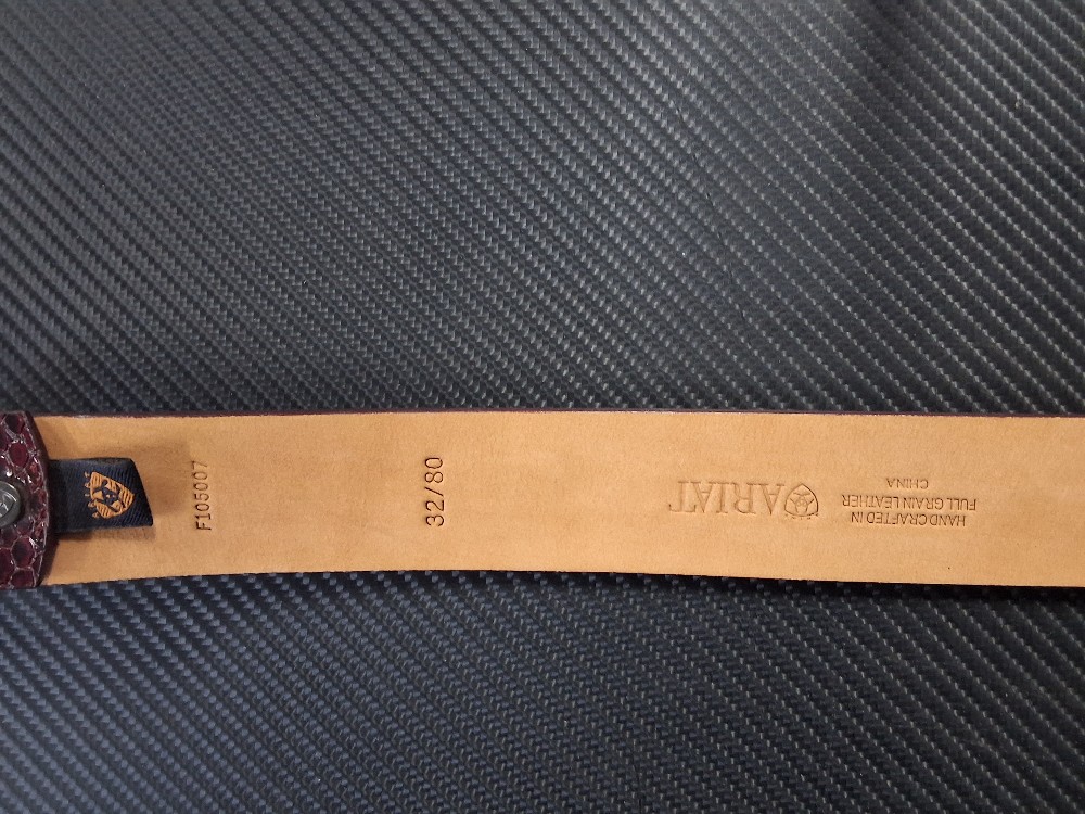 Ariat 32in Purple Belt W/Crystals