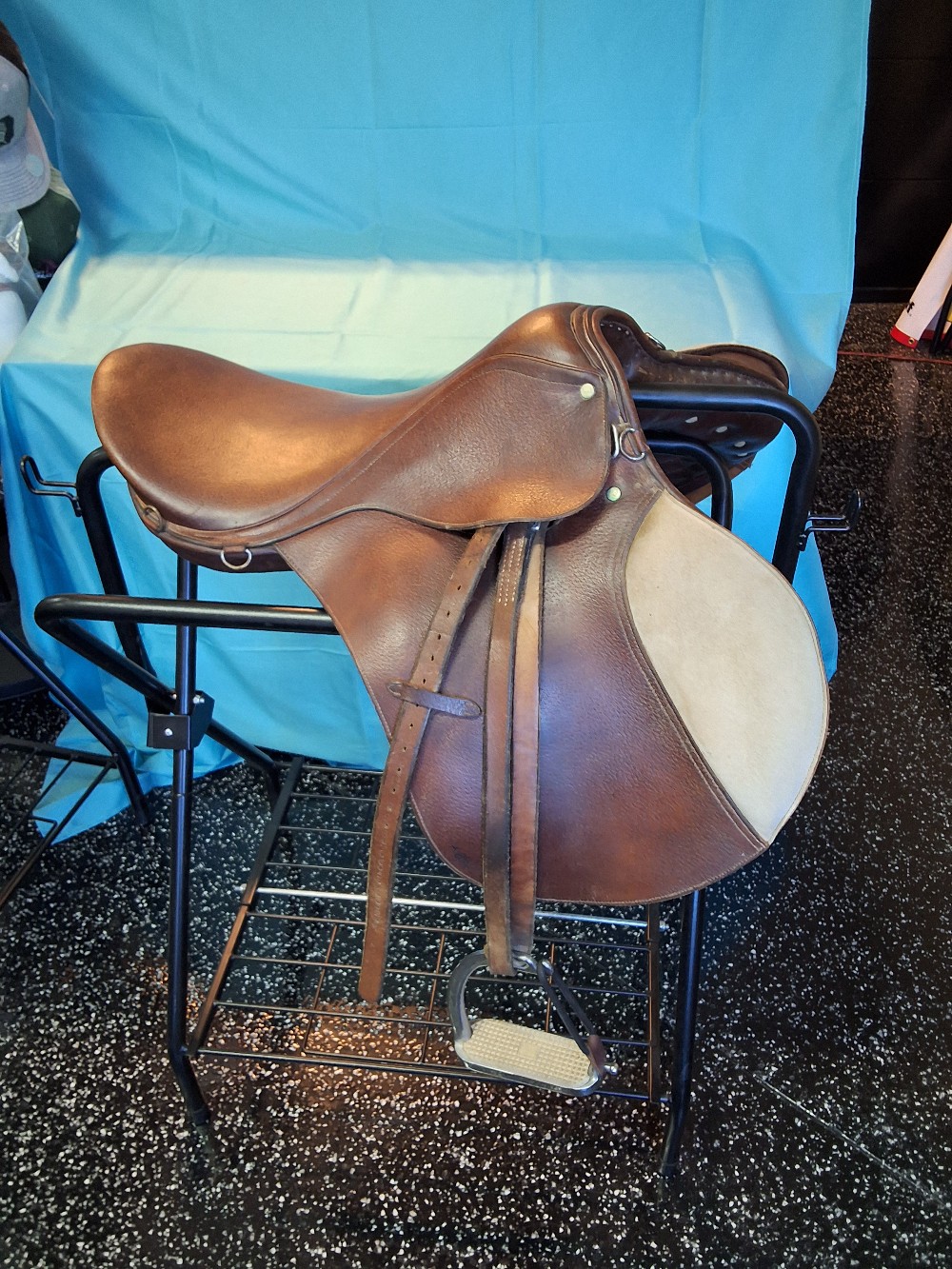 Borelli 17in jump saddle