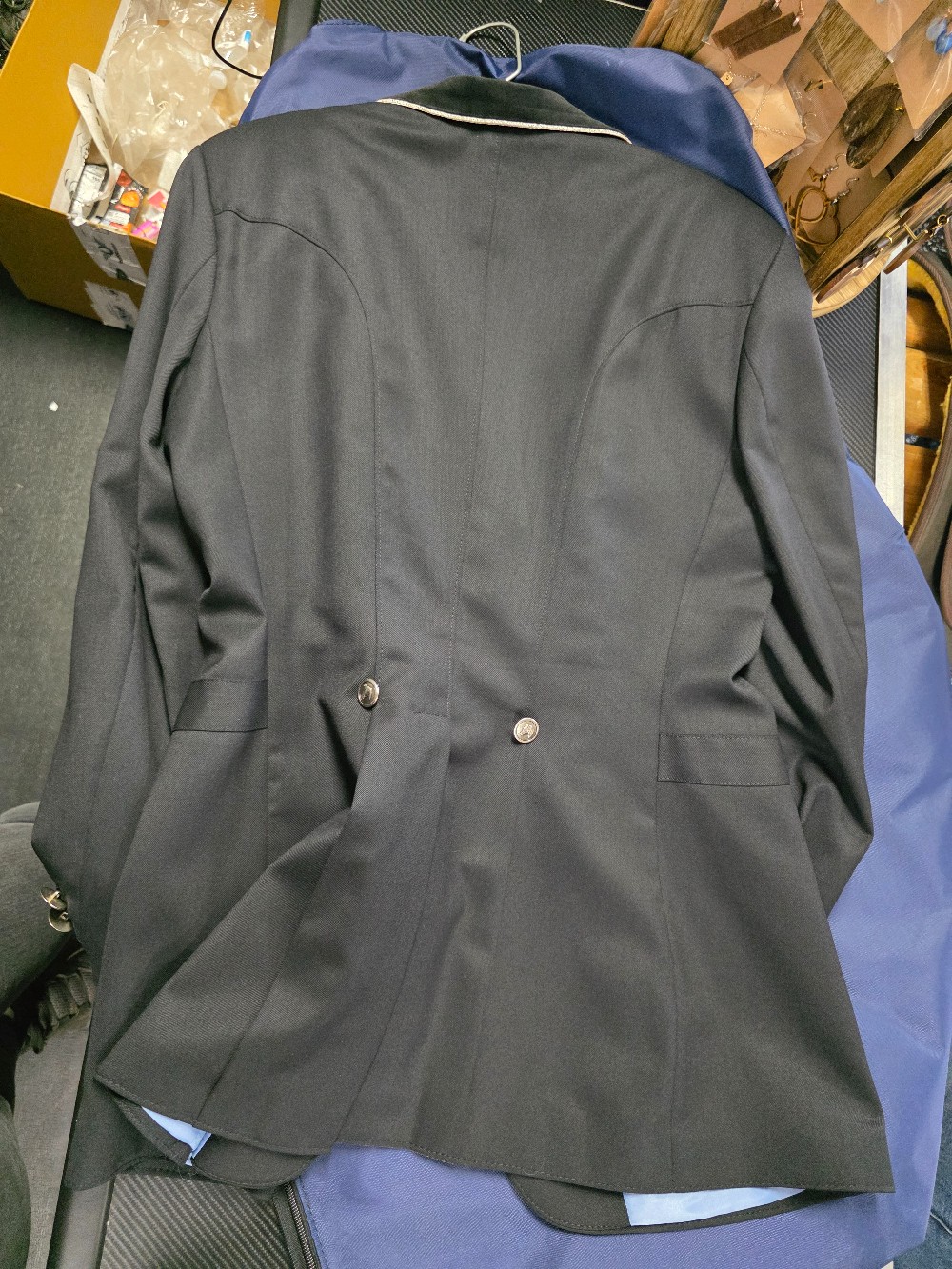 Eurofit 16L show coat