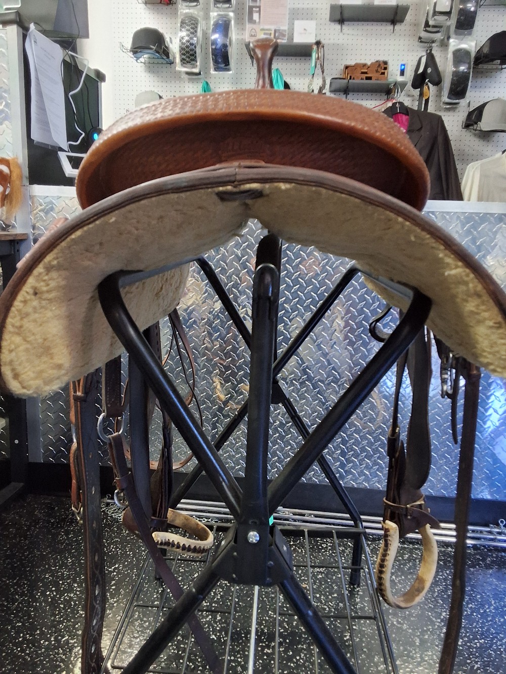 Leddy Cutting Saddle 17 inch 1991