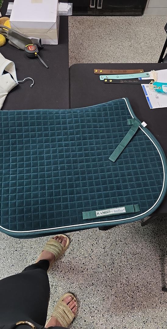 Full dressage pad
