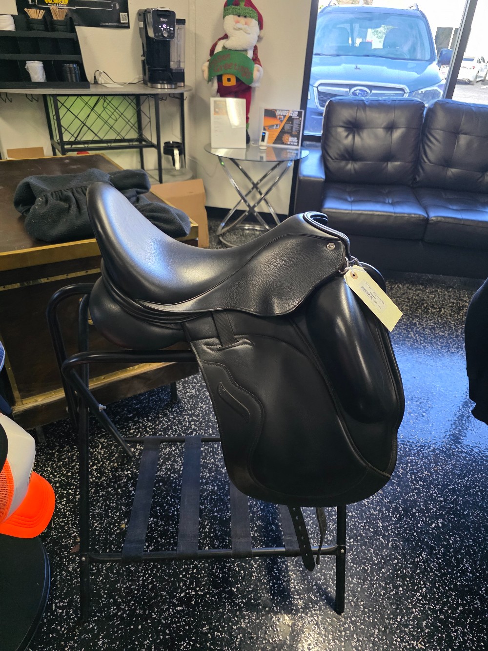 Envy Aurora Dressage saddle 2023 17in
