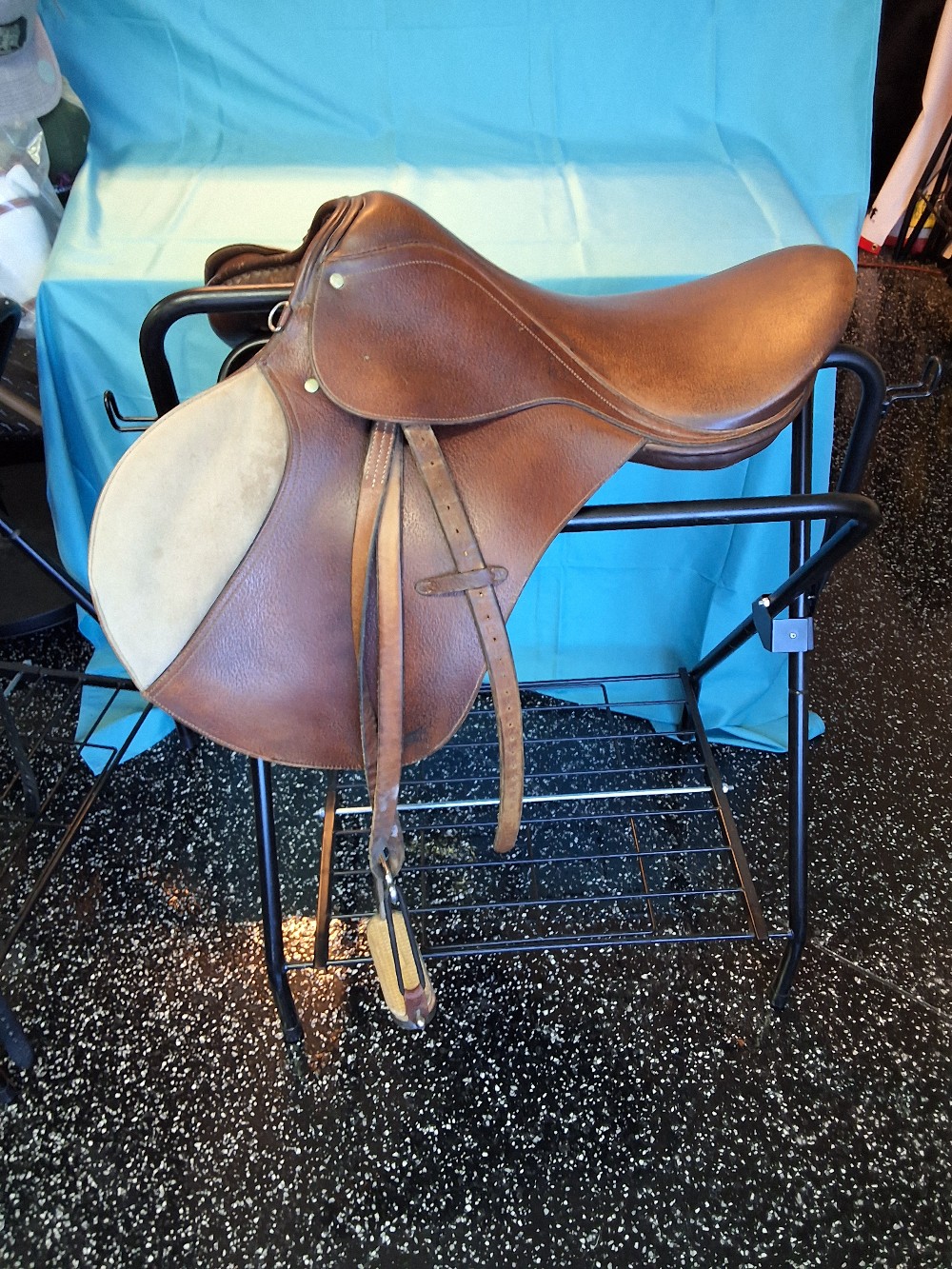 Borelli 17in jump saddle