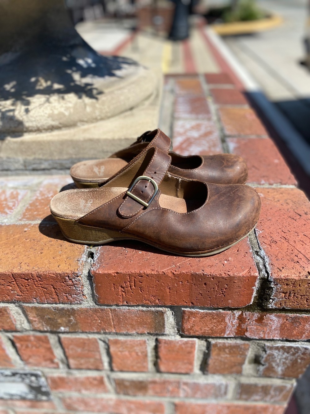 Dansko clogs size 41 (10.5-11)