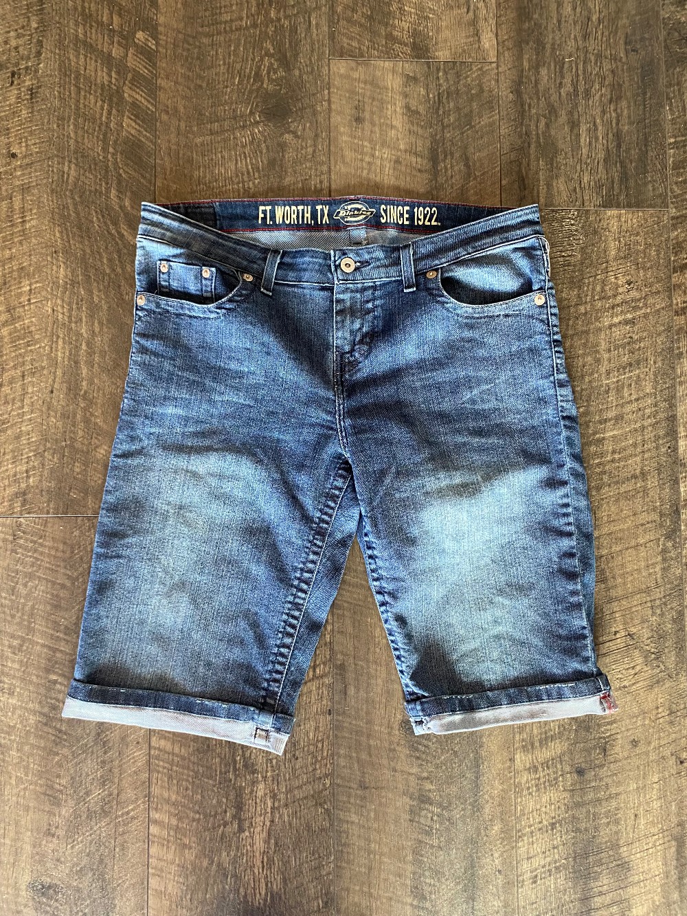 Dickies jean shorts size 12