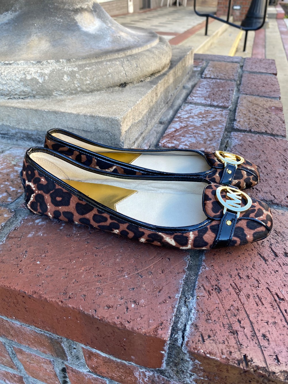 Michael Kors animal print flats size 11M
