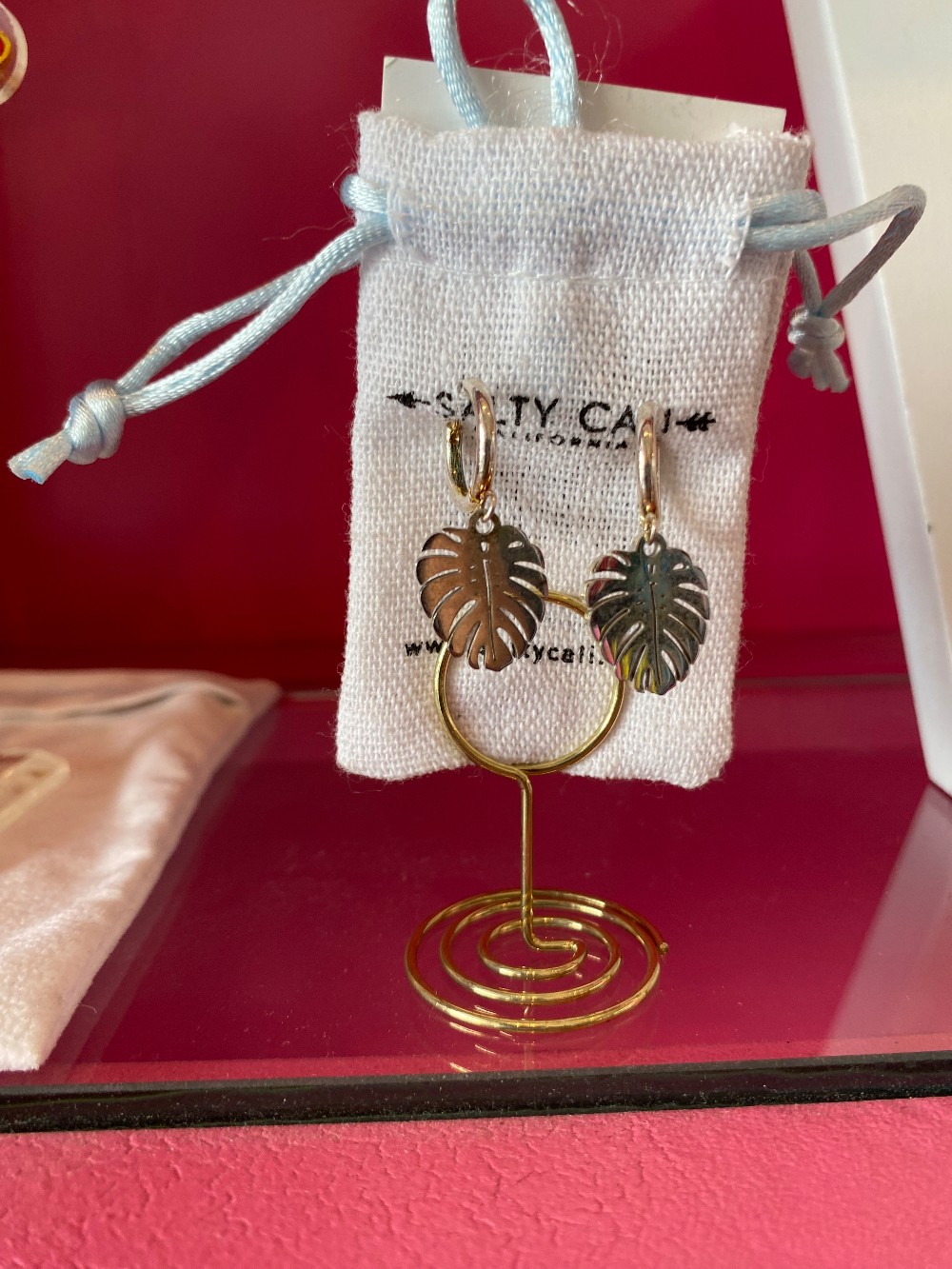 Salty Cali Monstera Leaf Earrings new