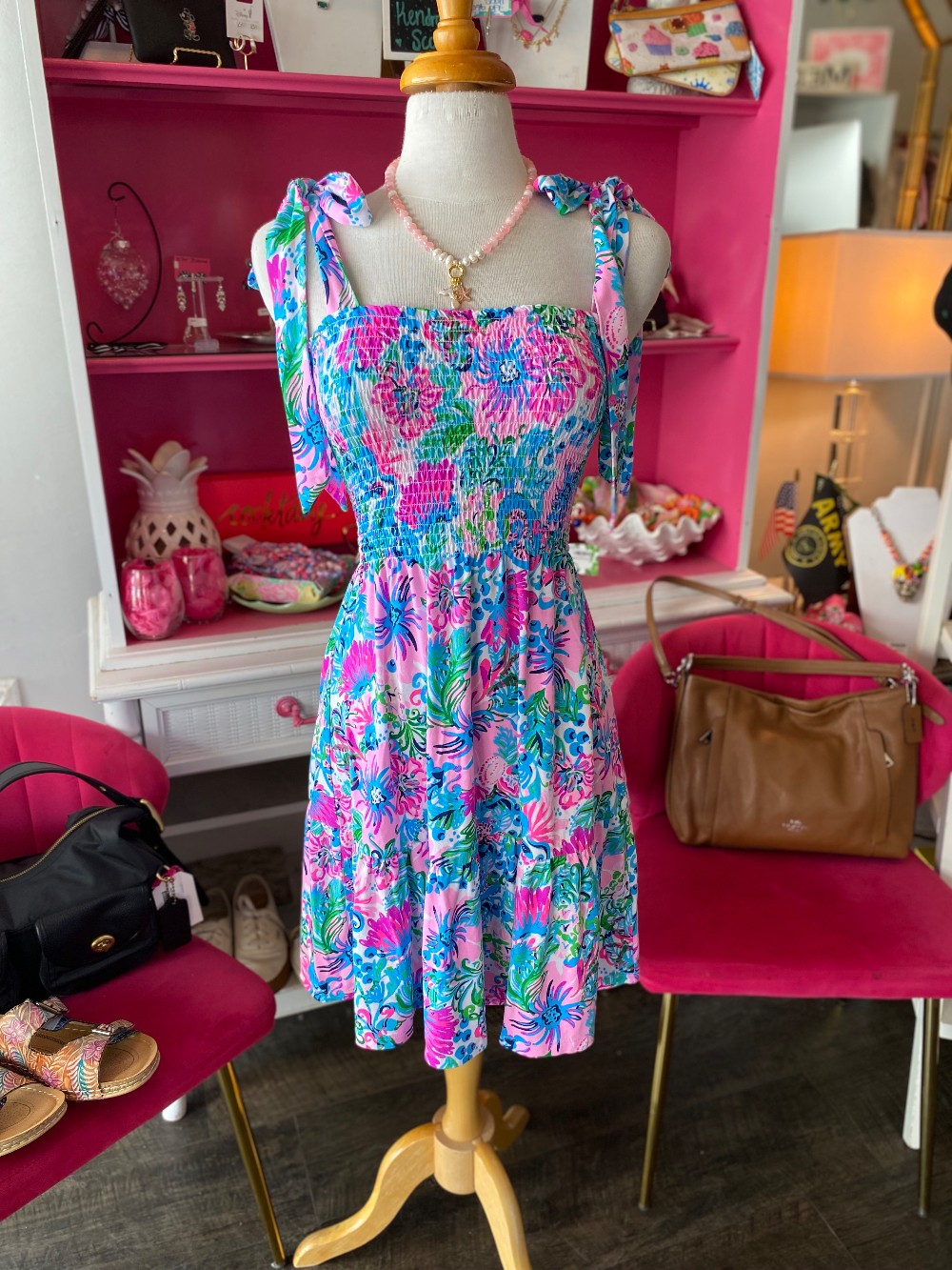 Lilly Pulitzer Kailua smocked dress size M