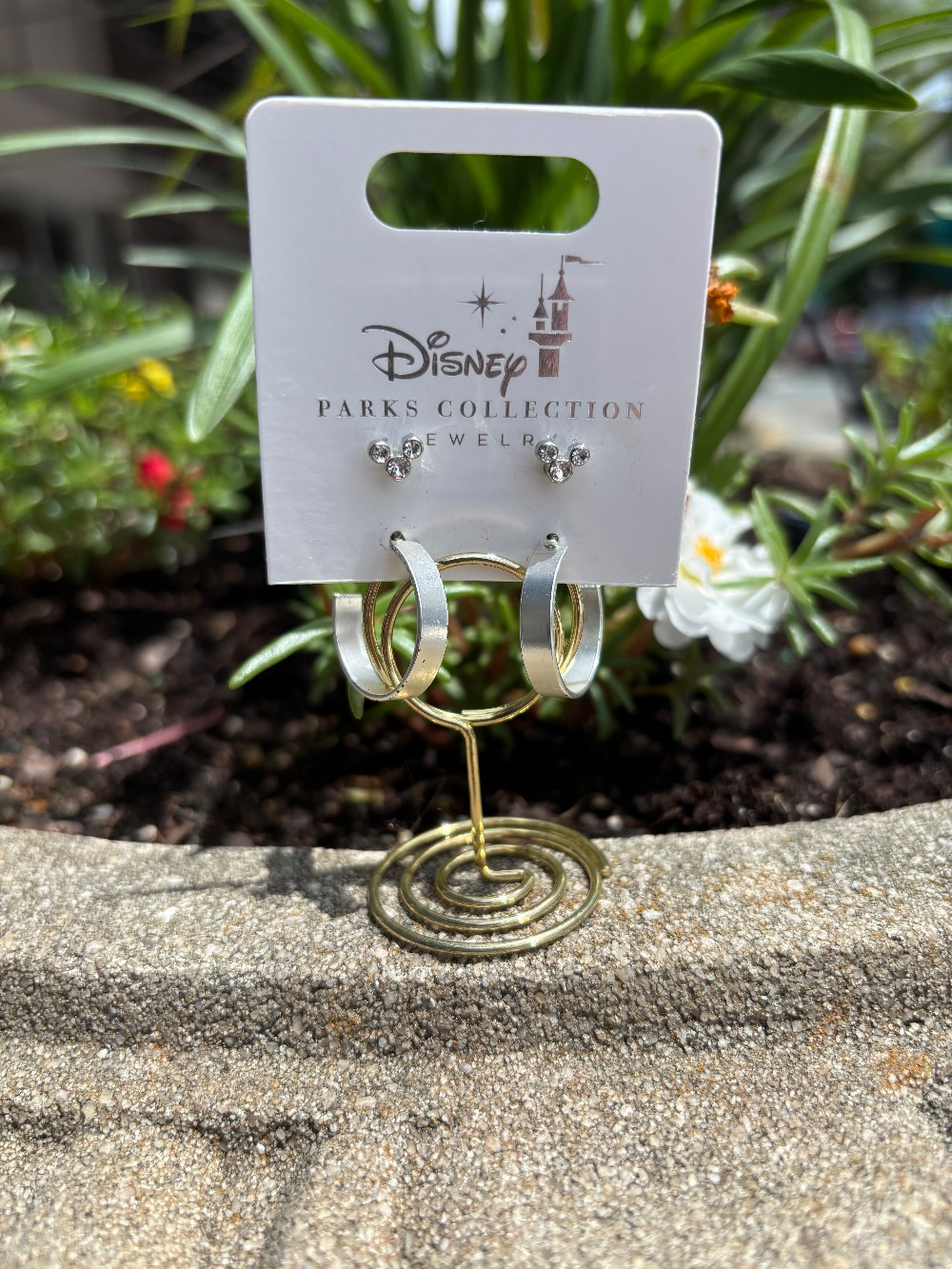 Disney earrings set New
