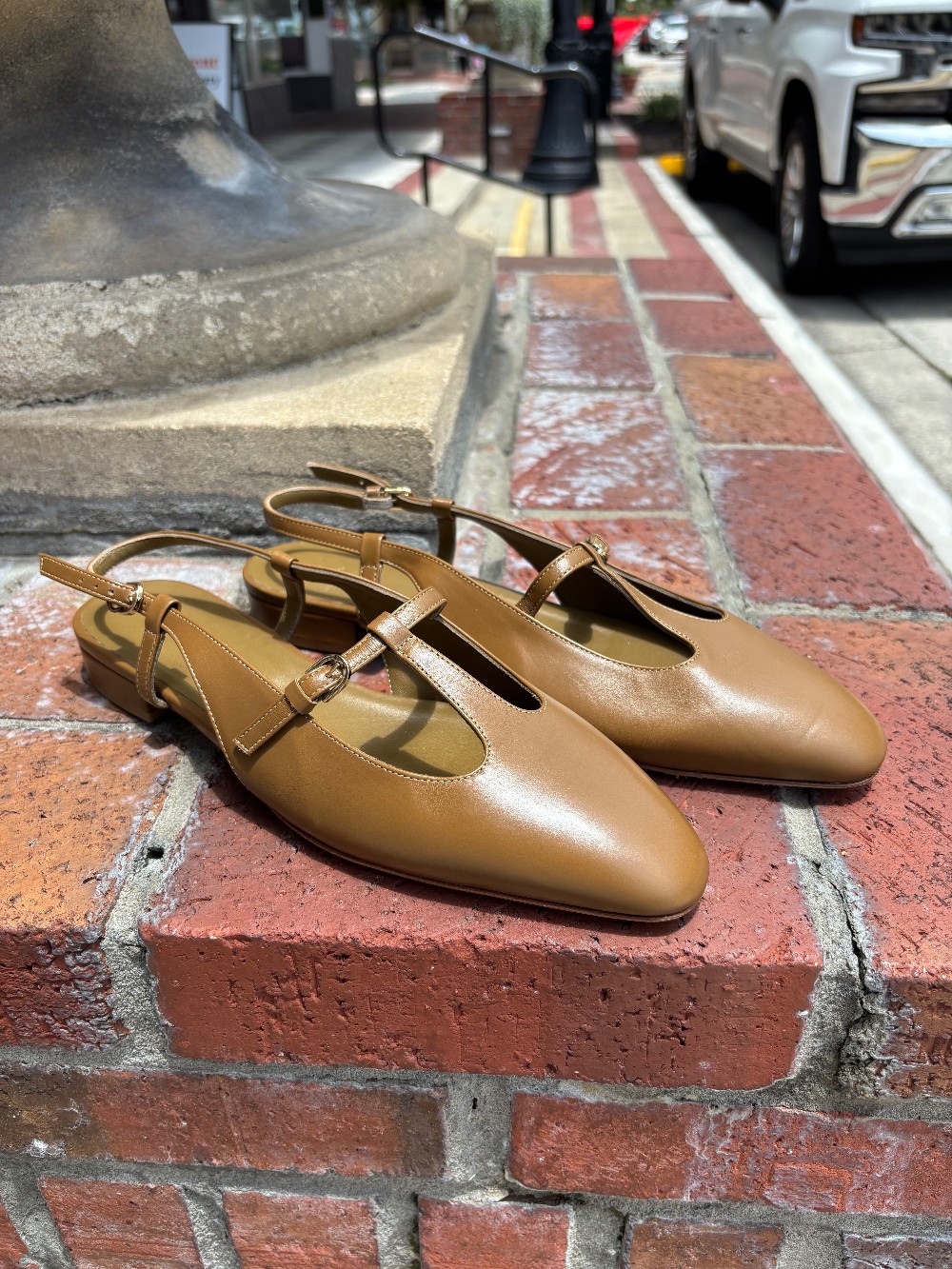 Doen shoes size 39 size 9