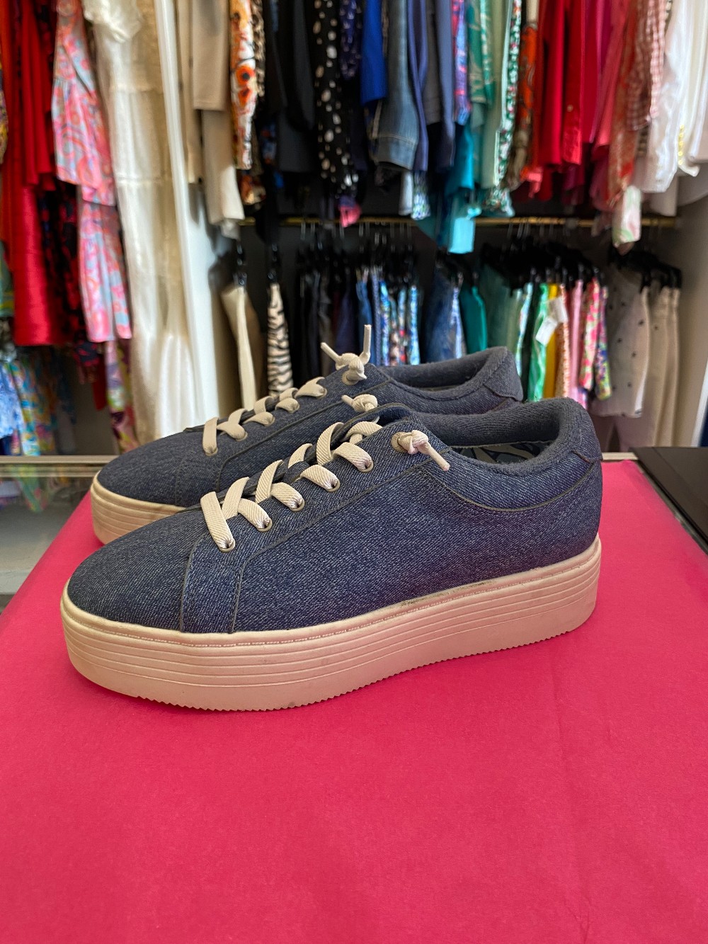 Roxy platform sneakers size 8.5