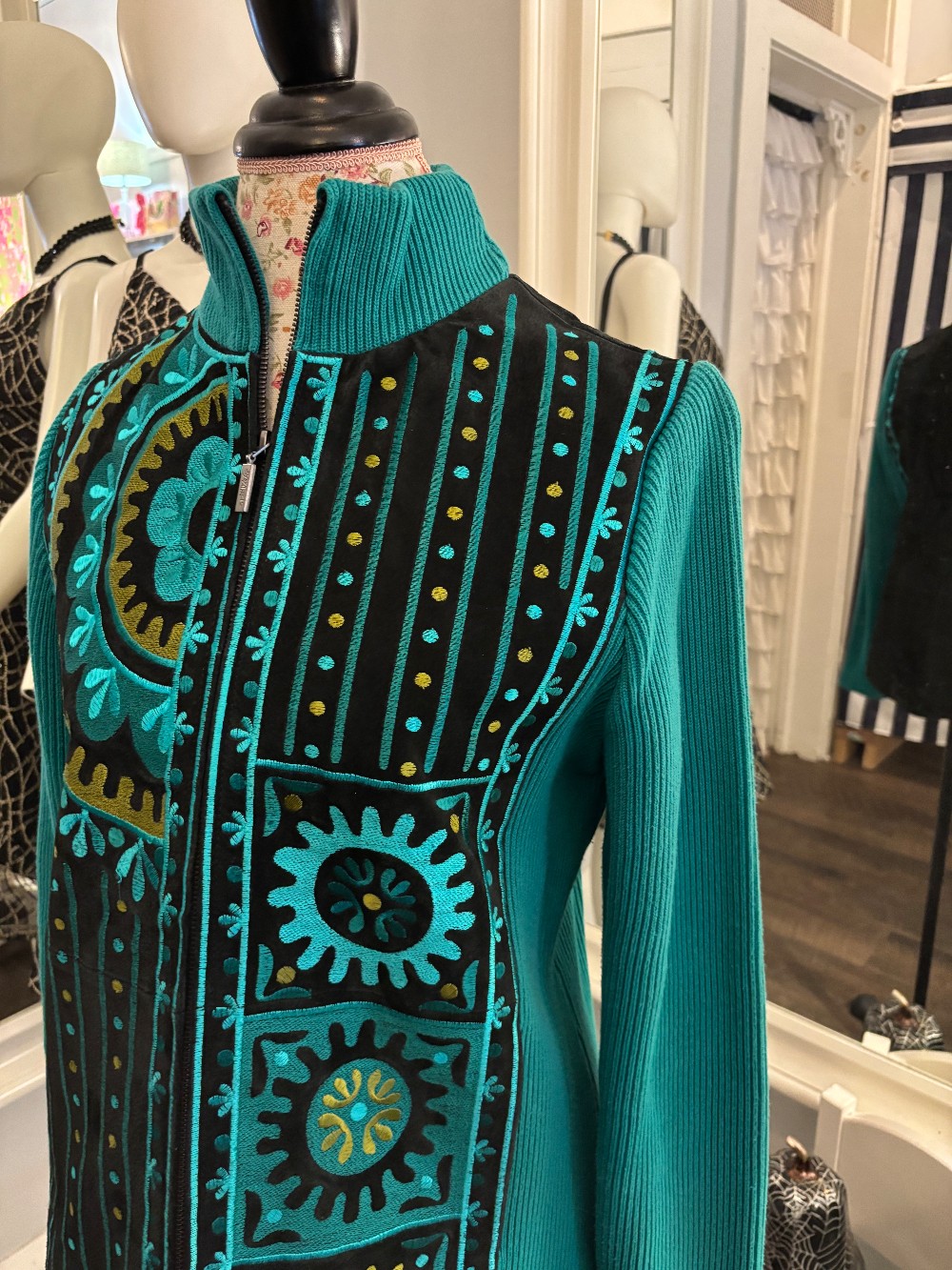 Bob Mackie Jacket size small