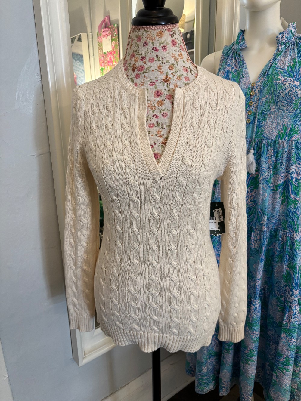 Ralph Lauren knit sweater size Medium NWT