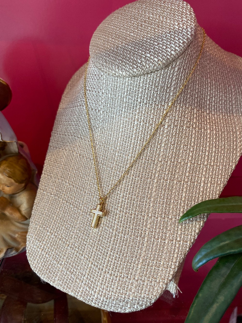 Kendra Scott Gold Cross Pendant Necklace - NWT