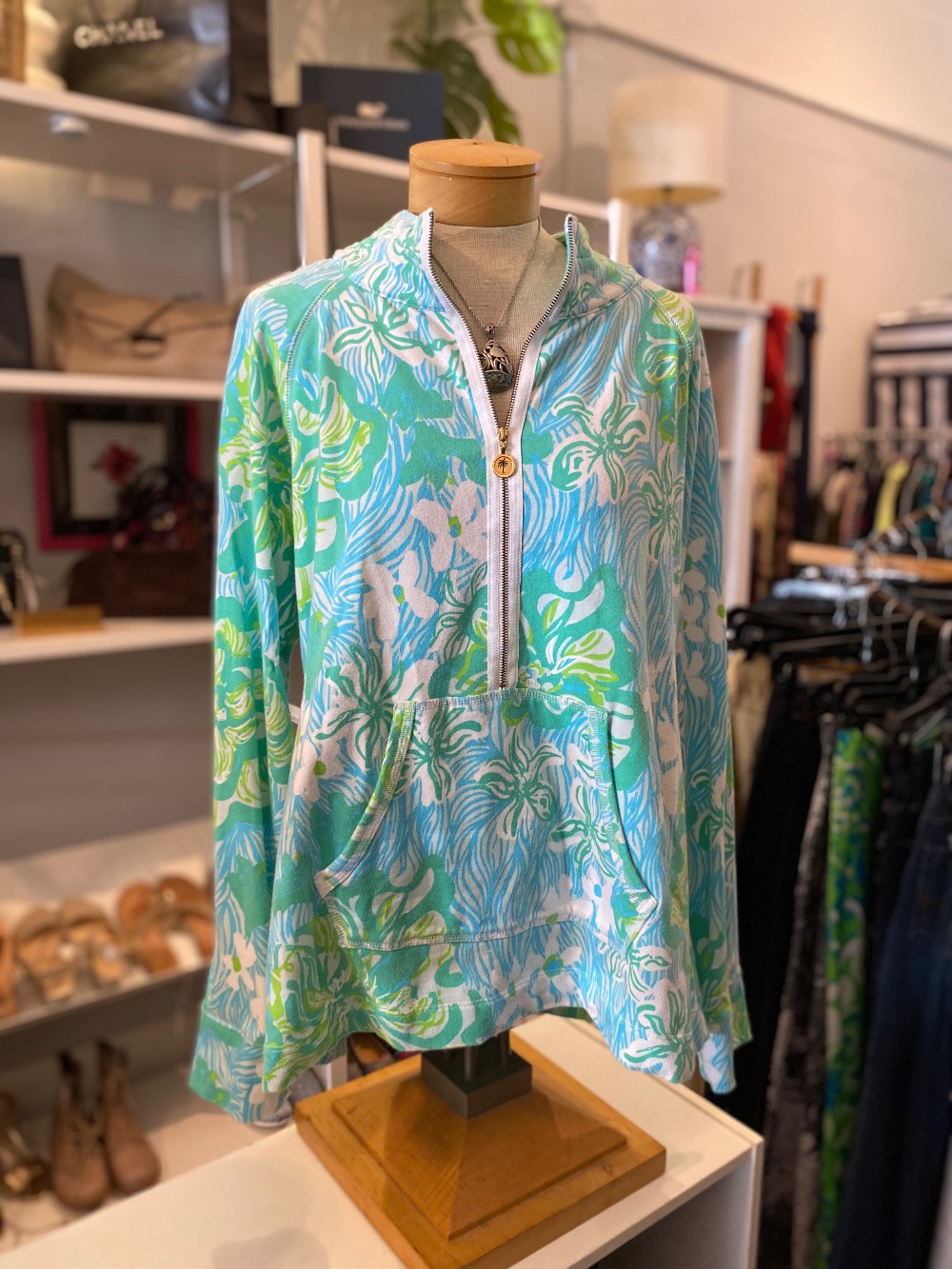 Lilly Pulitzer Skipper popover size XL
