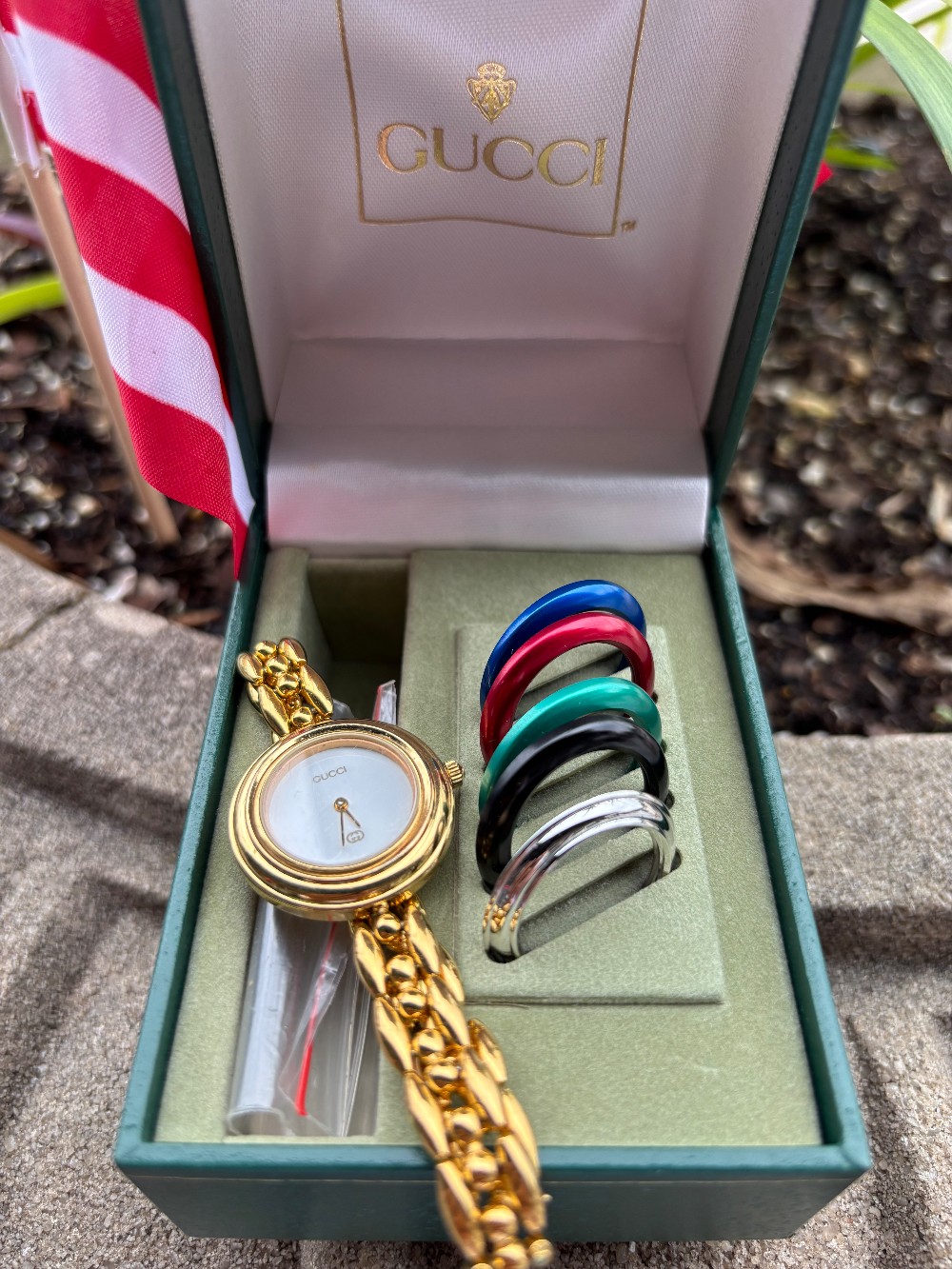 Gucci Vintage Watch in box with bezels