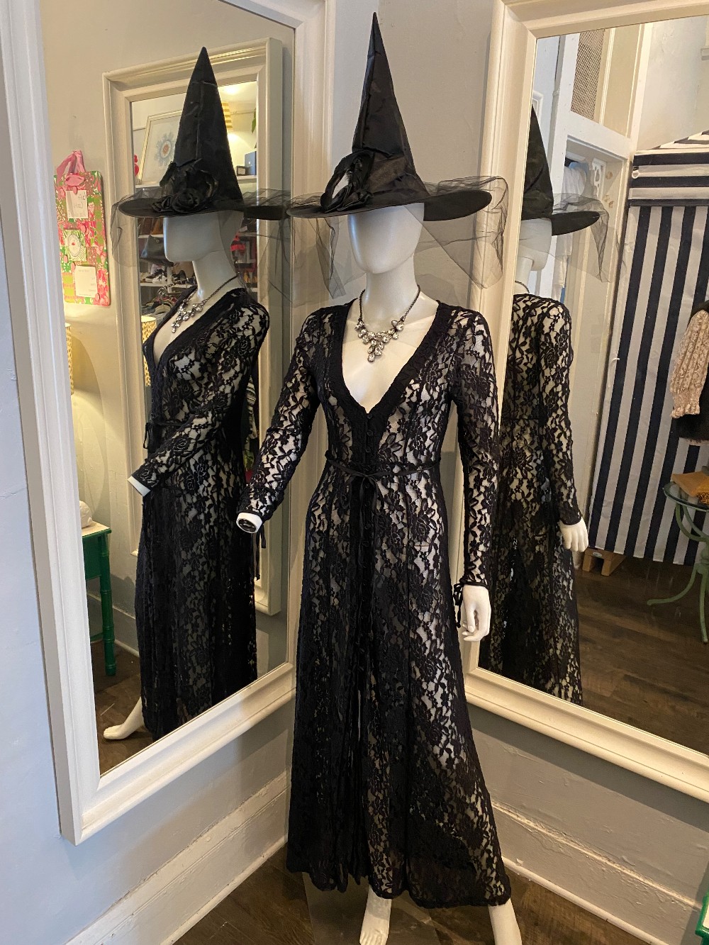 Band Of Gypsies lace duster size small - NWT