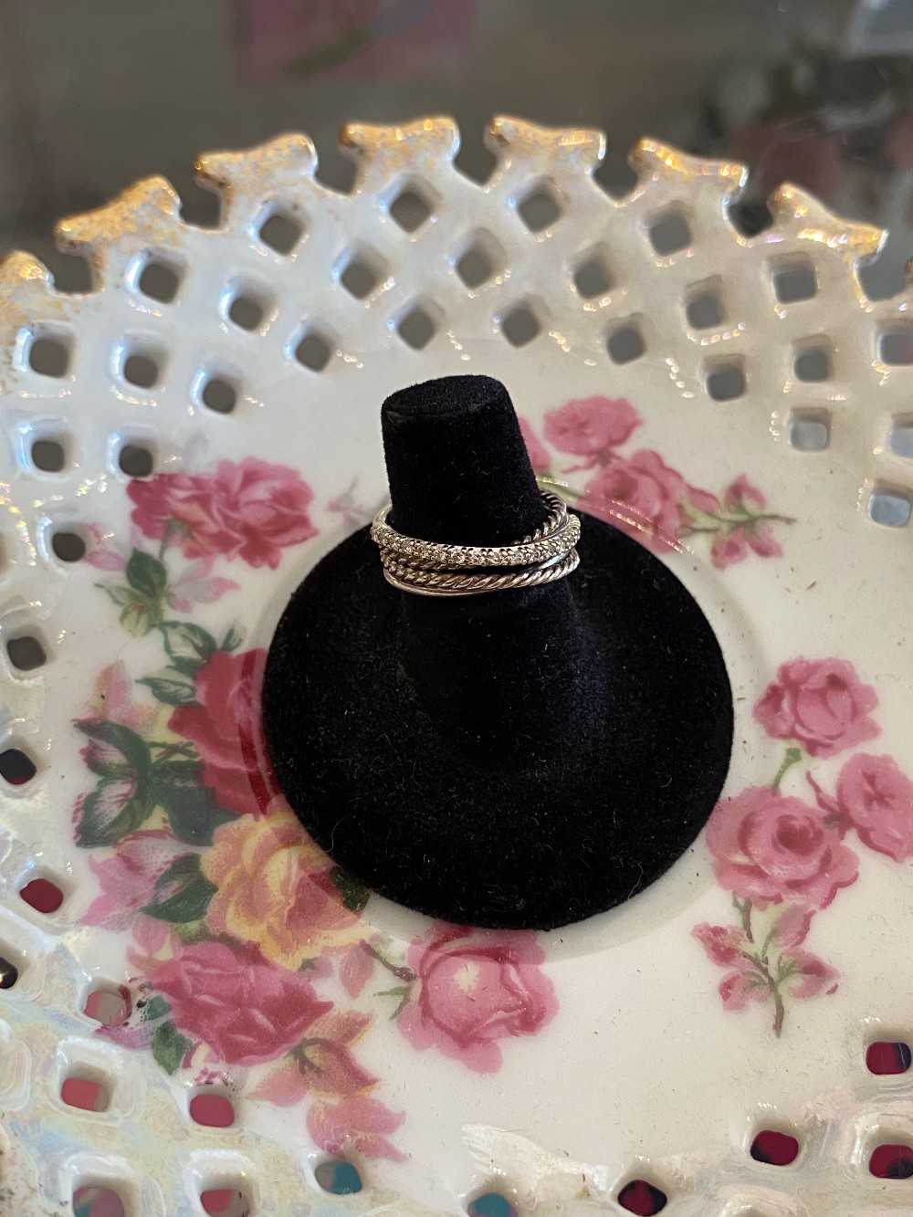David Yurman crossover band ring with diamonds