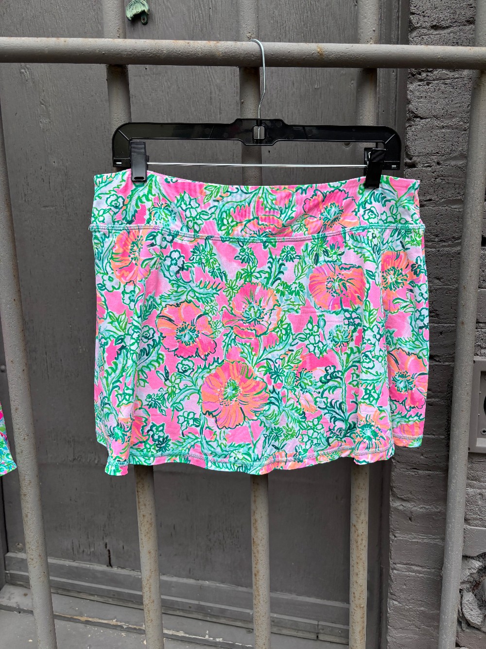 Lilly Pulitzer Luxletic Skort size L