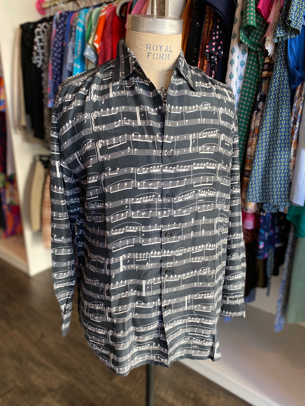 Albert Elovitz silk music note button down top size M Mens