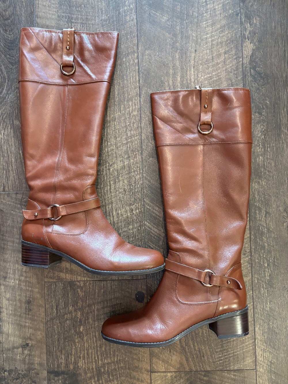 Bandolino boots size 8 medium