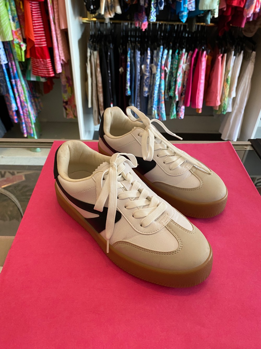 Dolce Vita size 7.5 sneakers