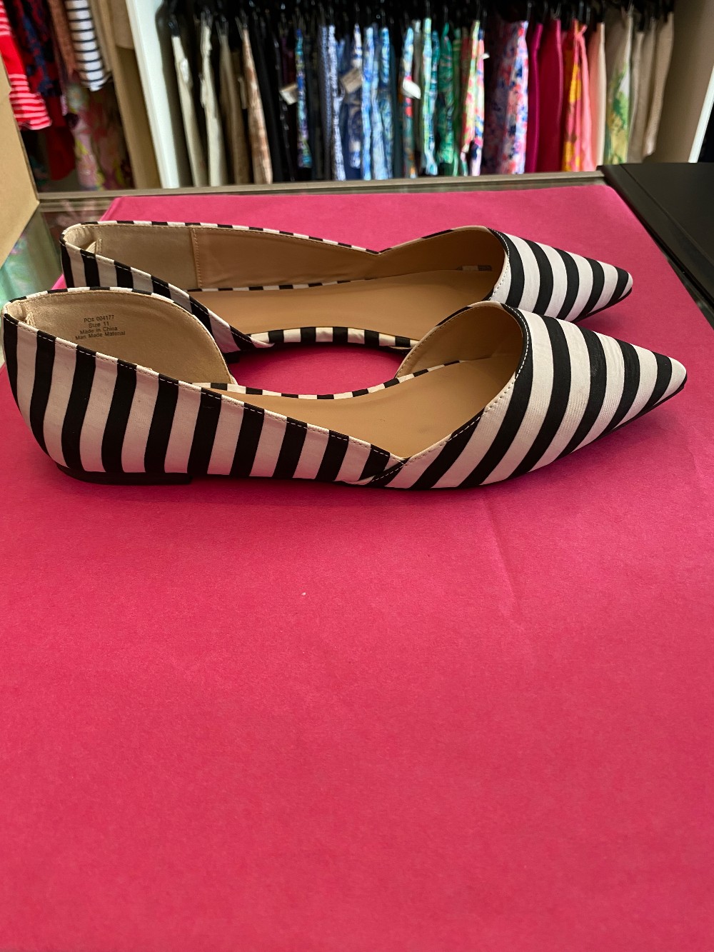 Journee Flats size 11