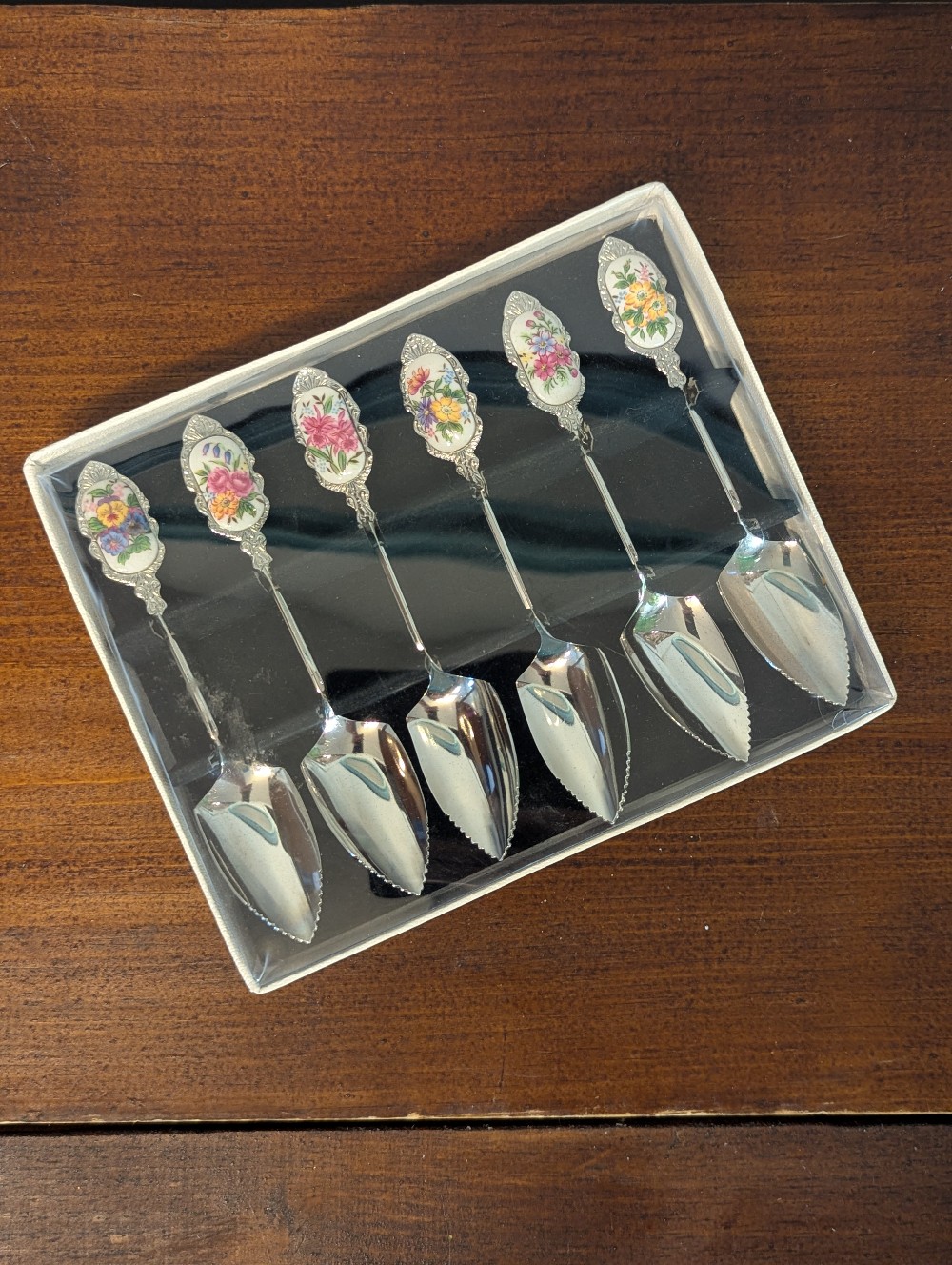 Tableware