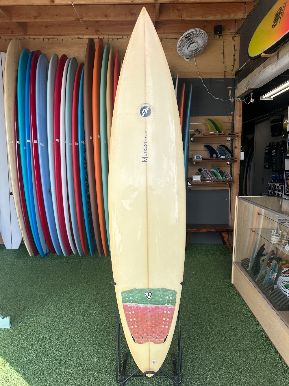 Sand Island Surf Shop | Step-up