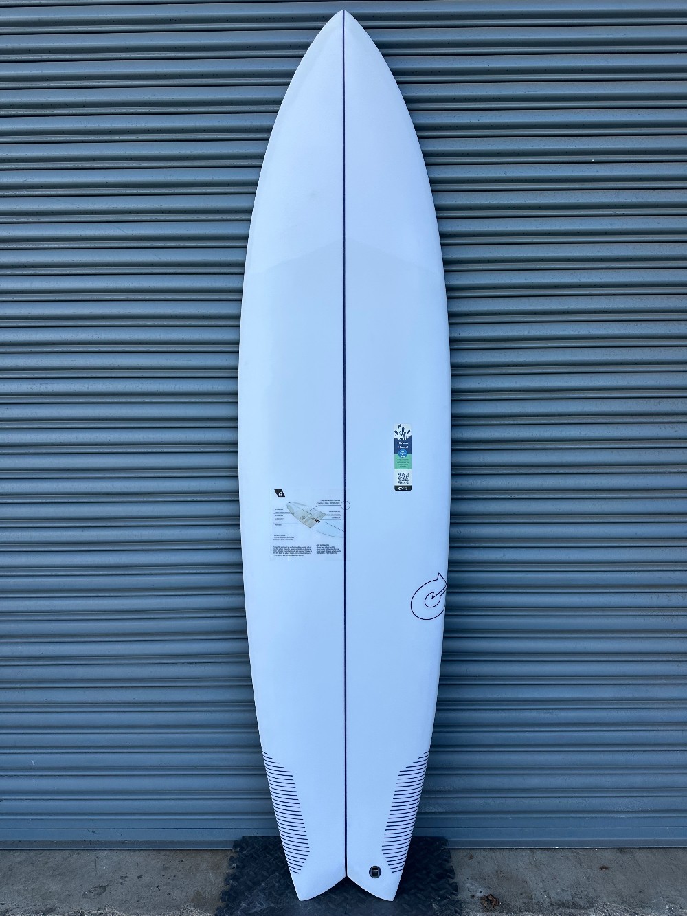 Sand Island Surf Shop | Fish*