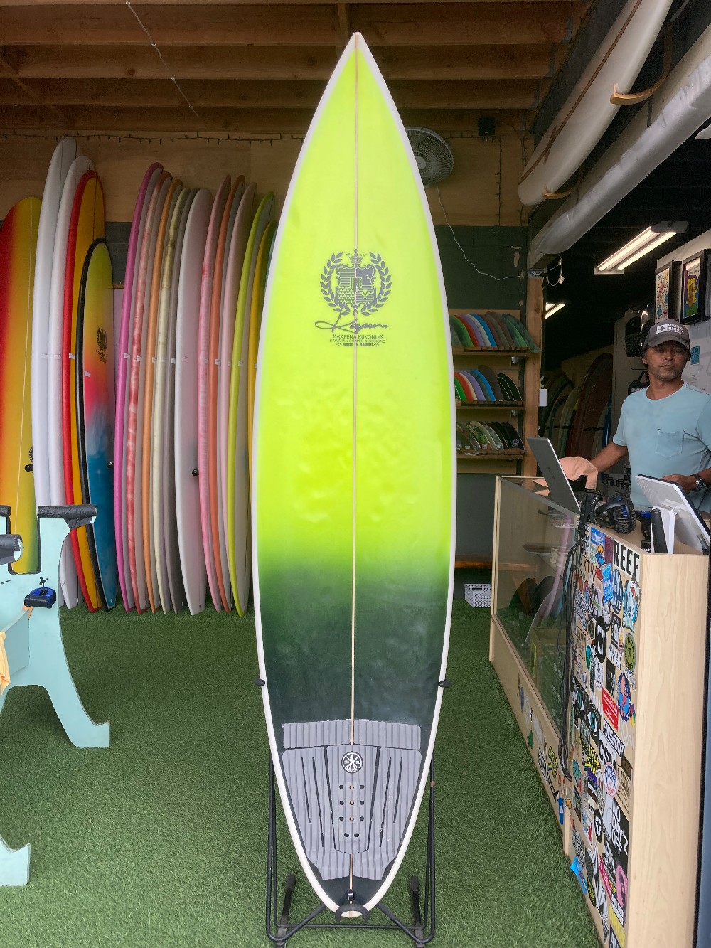 Sand Island Surf Shop | Step-up