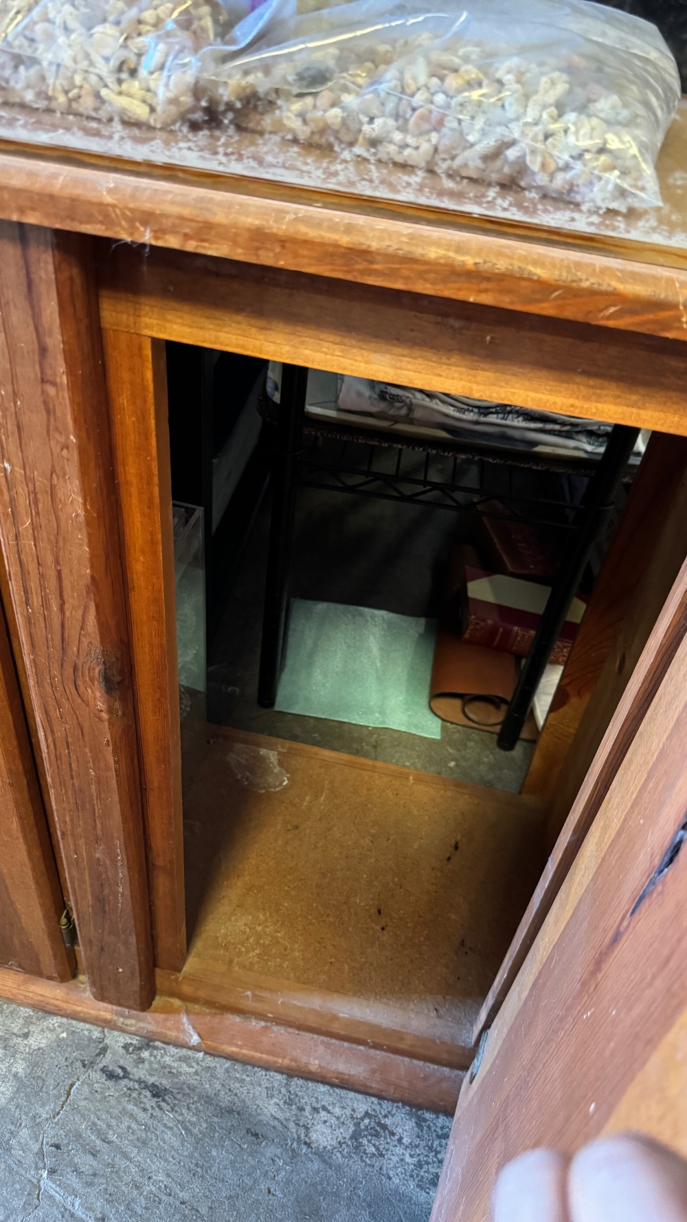 50 Gallon Aquarium with Wood Cabinet Stand and Supplies