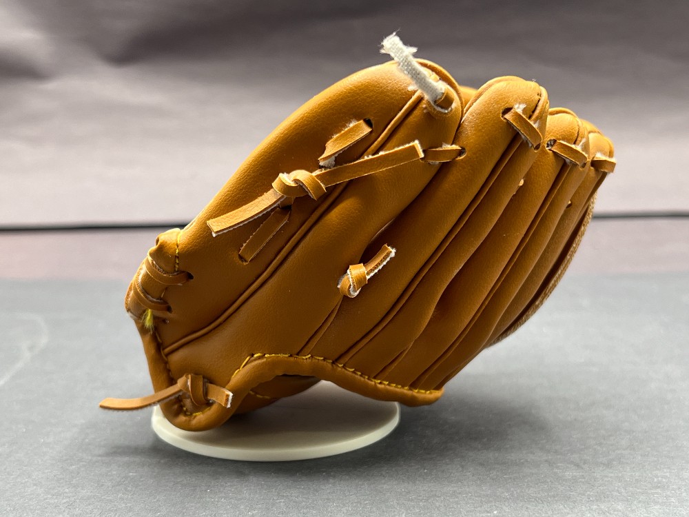 Unknown Player Signed Miniature Rawlings SF Glove, 