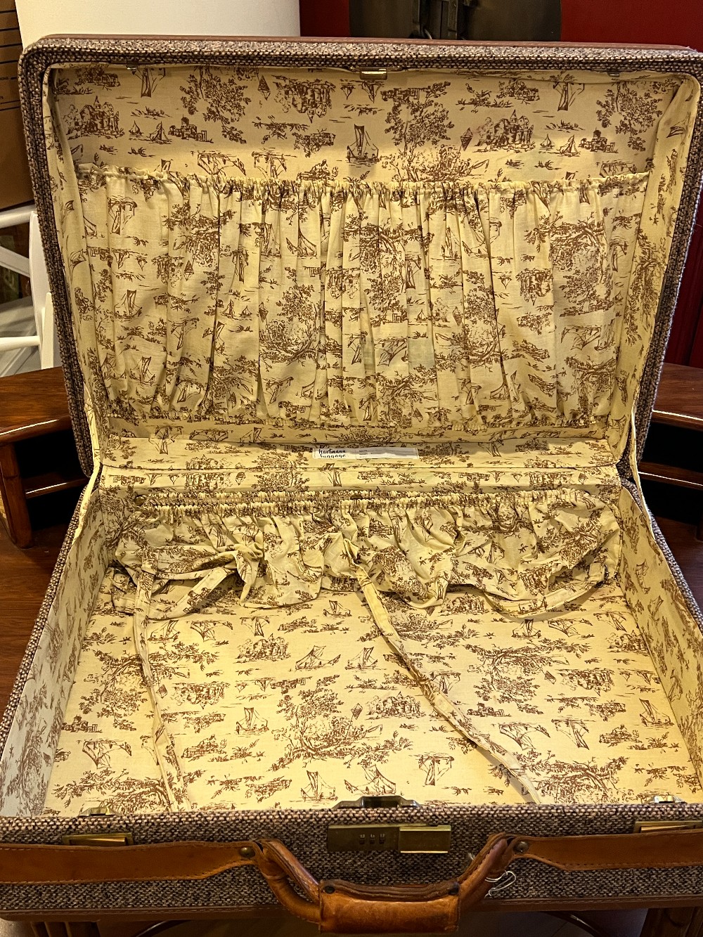 Hartmann Luggage Tweed Suitcase