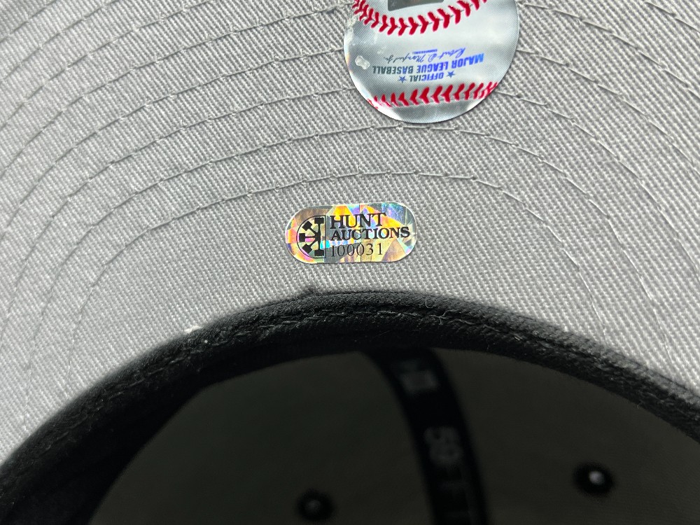 Andrew McCutchen Signed SF Giants Cap 