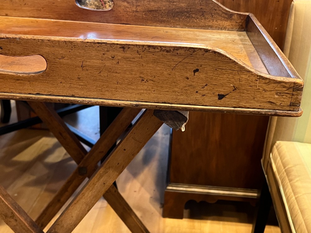Wooden Butler's Tray Table