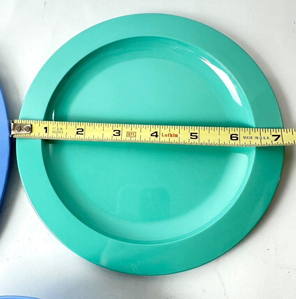 Vintage Tupperware Nesting Plate & Bowl Set New