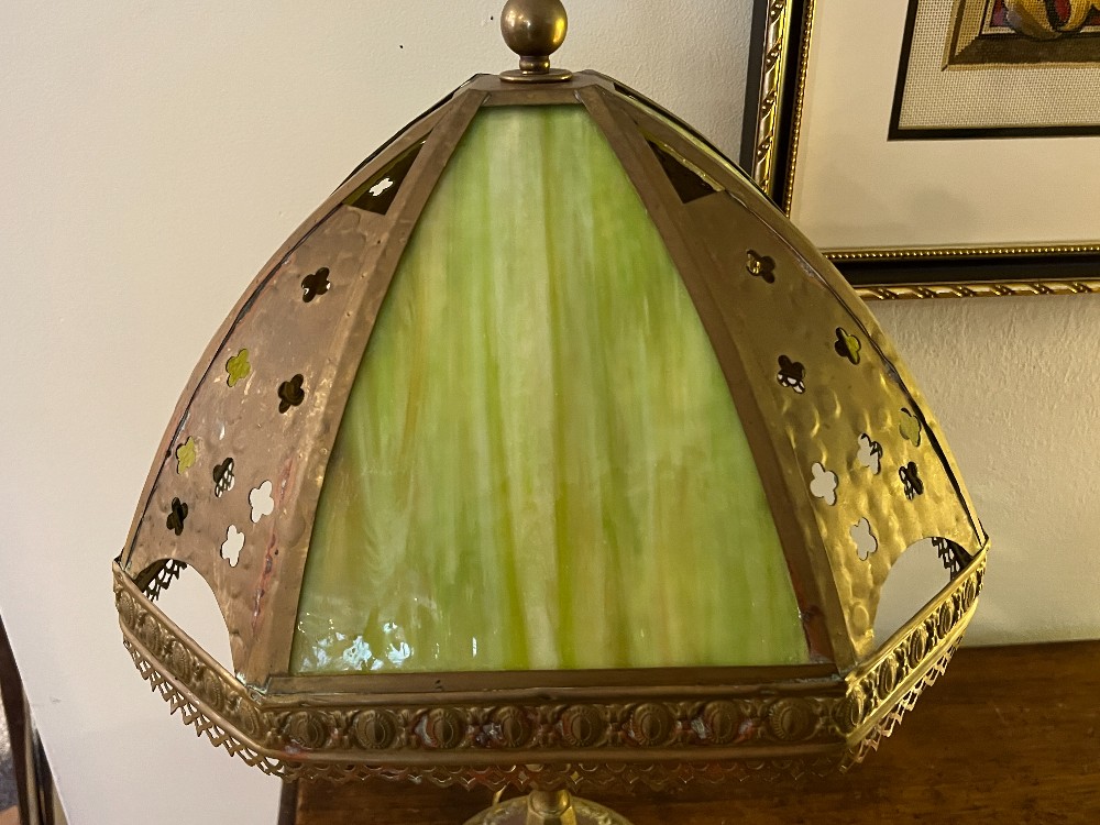 Slag? Glass Lamp (Turns On)
