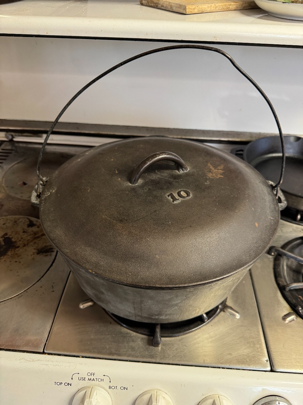 Cast Iron Dutch Oven #10