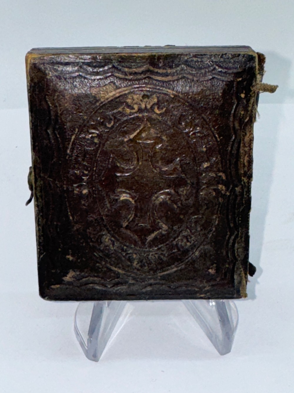 Antique Photo in Leatherette Case