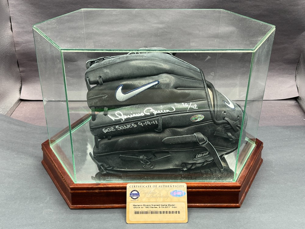 Mariano Rivera Signed Game Model Glove, 