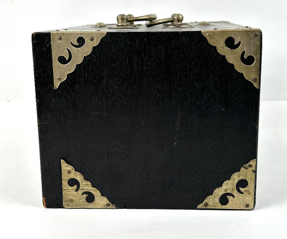 Antique 1920s Mah Jongg Set Lung Chan Wood Case Bone Tiles