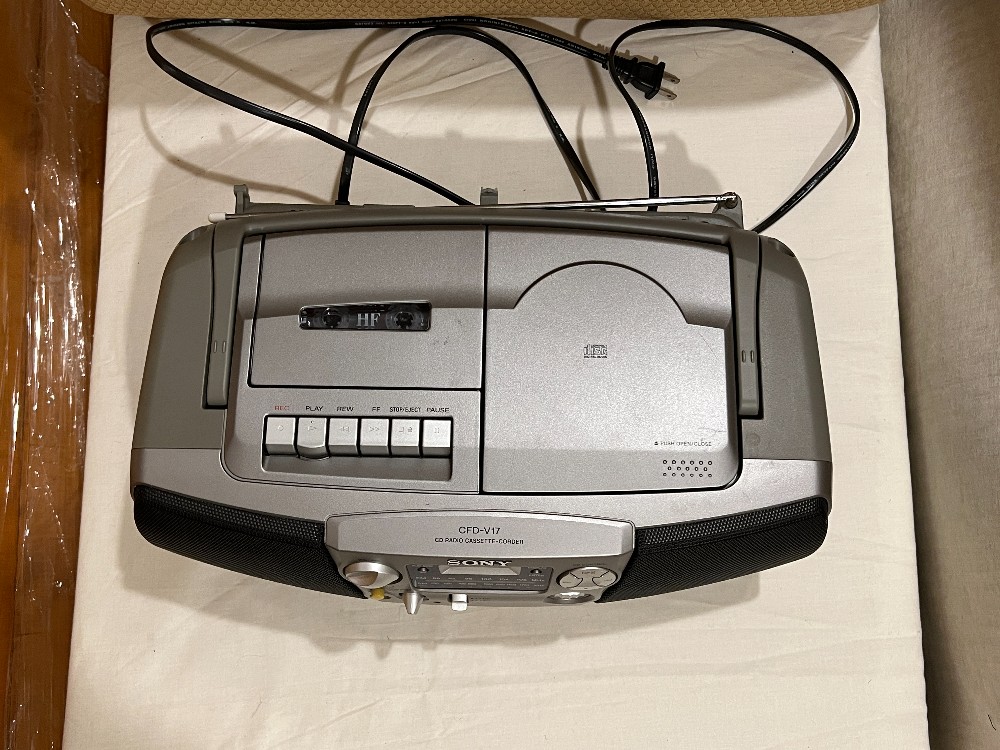Sony CFD-V7 CD Radio Cassette-Corder (Untested)