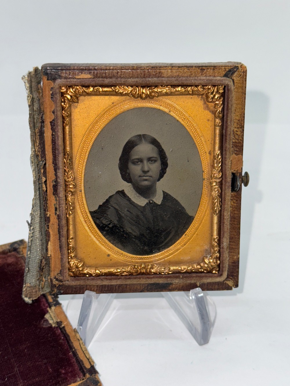 Antique Photo in (Broken) Leatherette Case